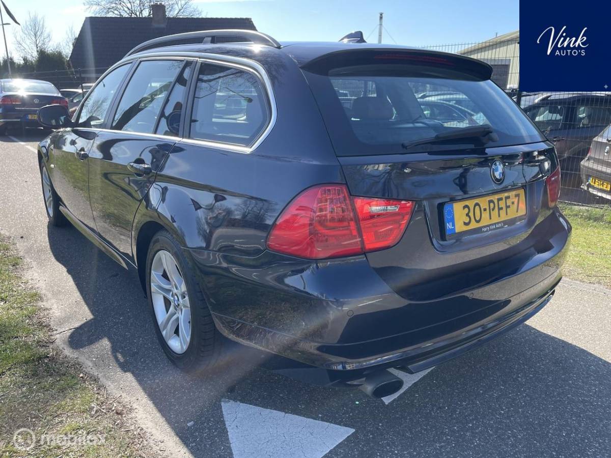 BMW 3 Serie BMW 3-serie Touring 316i Business Line Style | Navigatie | Lederen Bekleding | Xenon