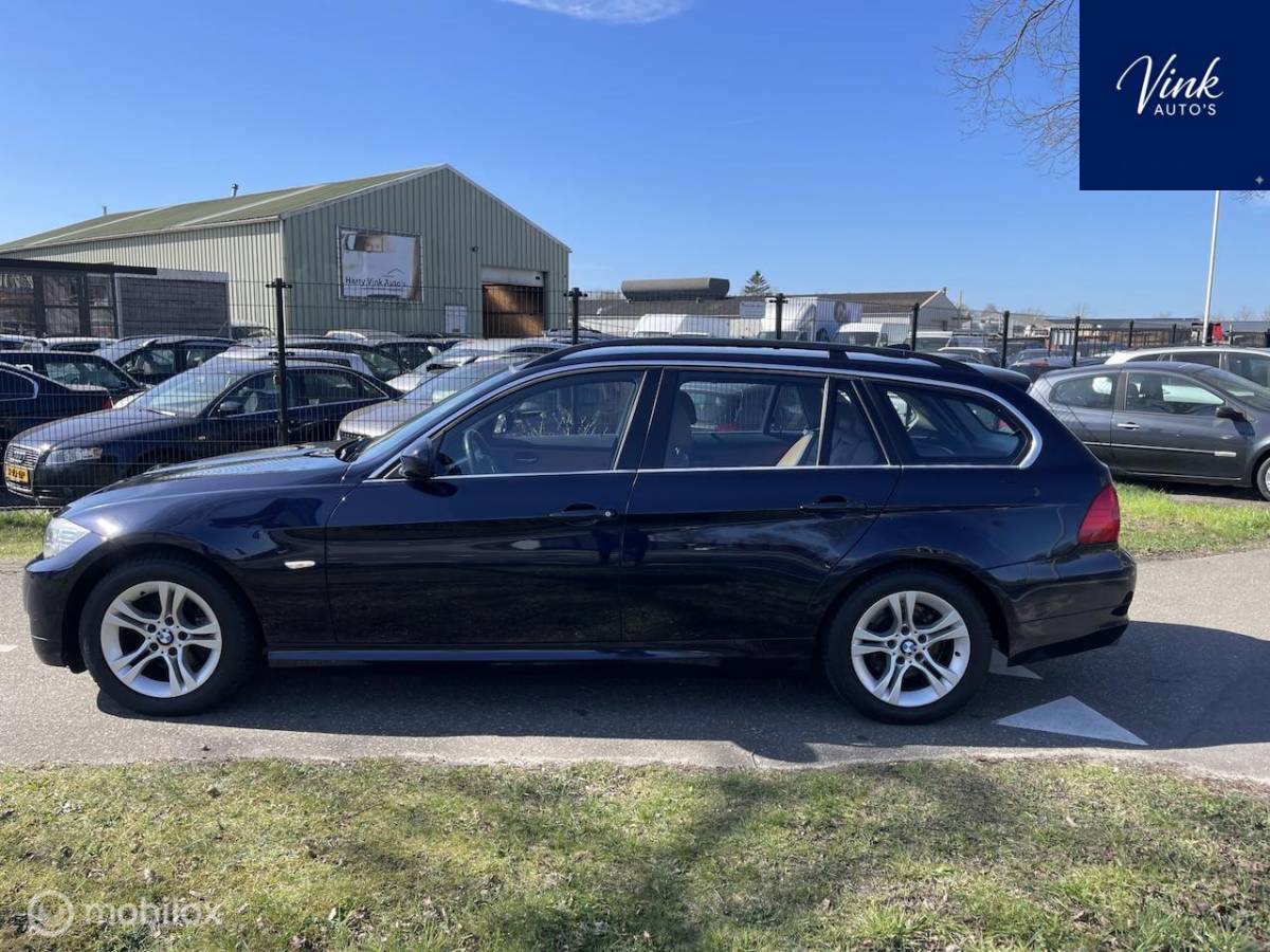 BMW 3 Serie BMW 3-serie Touring 316i Business Line Style | Navigatie | Lederen Bekleding | Xenon