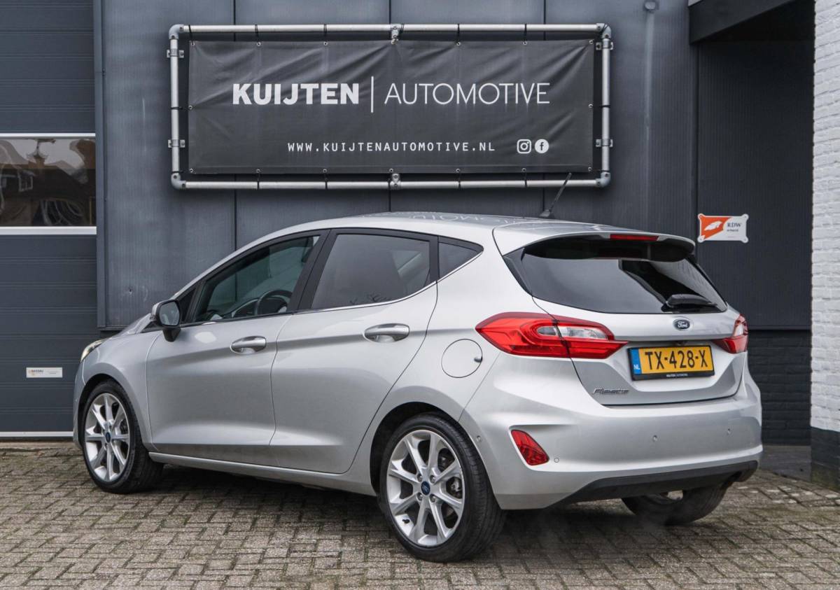 Ford Fiesta Ford Fiesta 1.0 EcoBoost Titanium / LED / B&O / Winter pack!