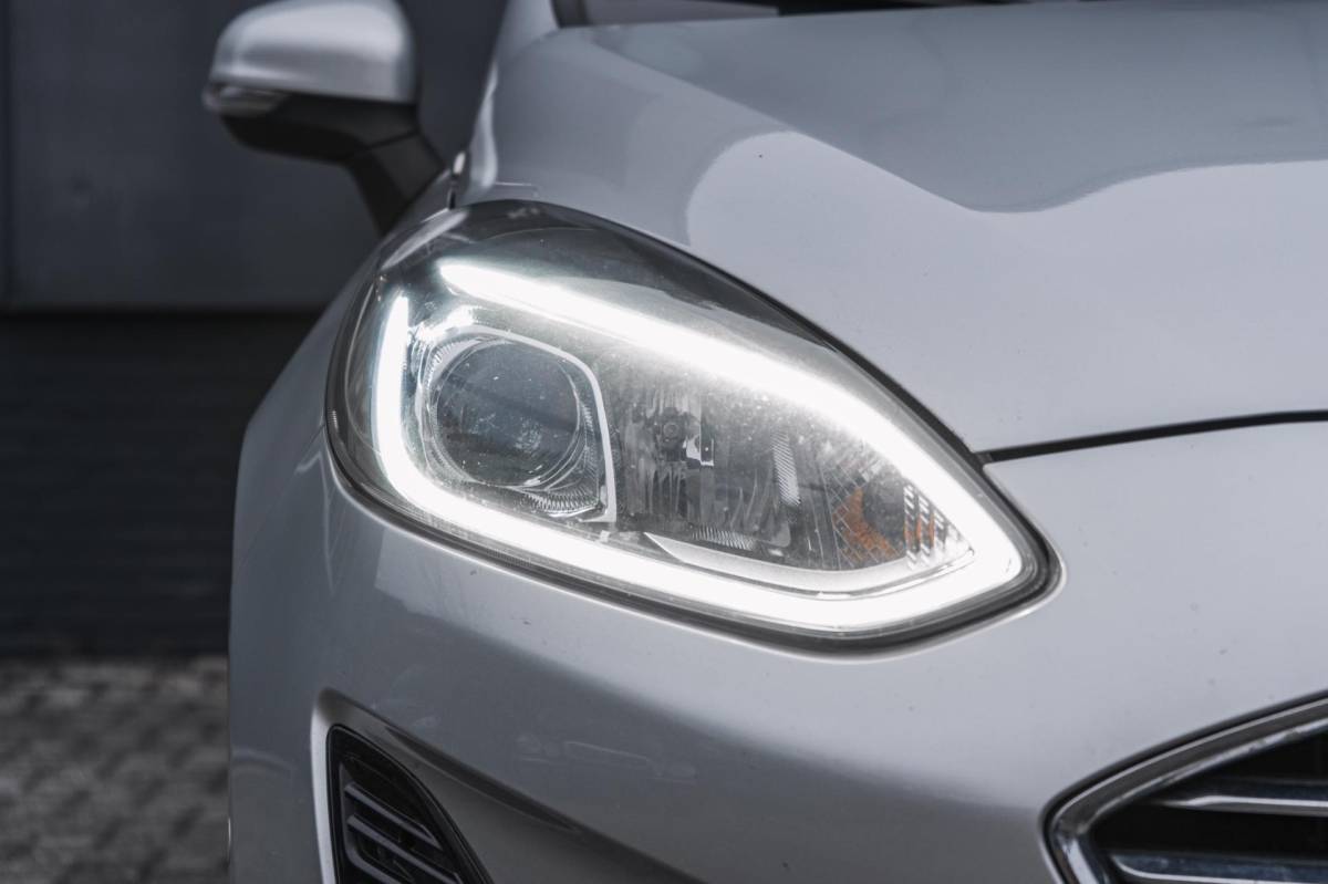 Ford Fiesta Ford Fiesta 1.0 EcoBoost Titanium / LED / B&O / Winter pack!