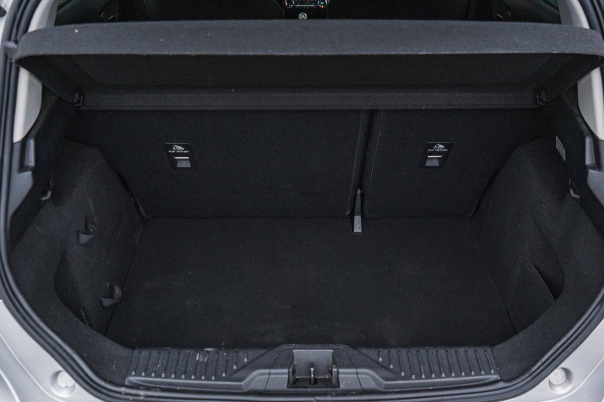 Ford Fiesta Ford Fiesta 1.0 EcoBoost Titanium / LED / B&O / Winter pack!