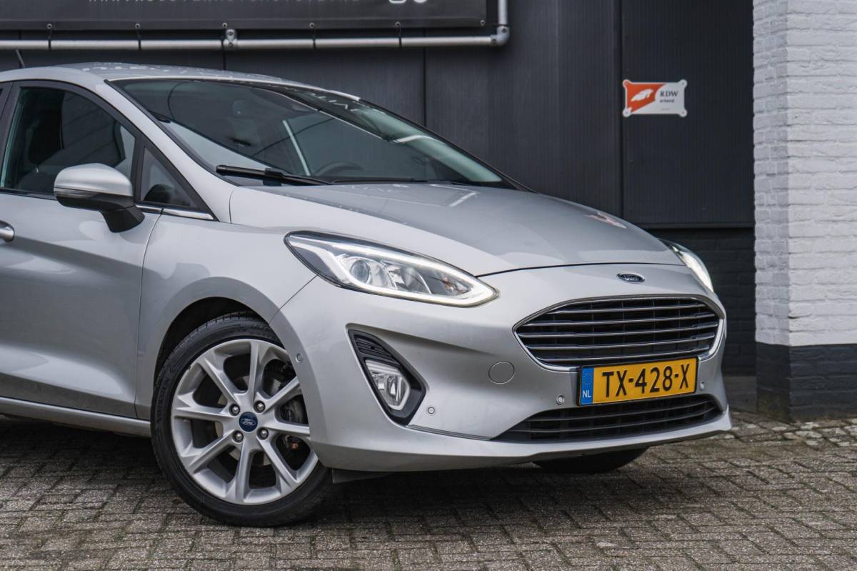 Ford Fiesta Ford Fiesta 1.0 EcoBoost Titanium / LED / B&O / Winter pack!