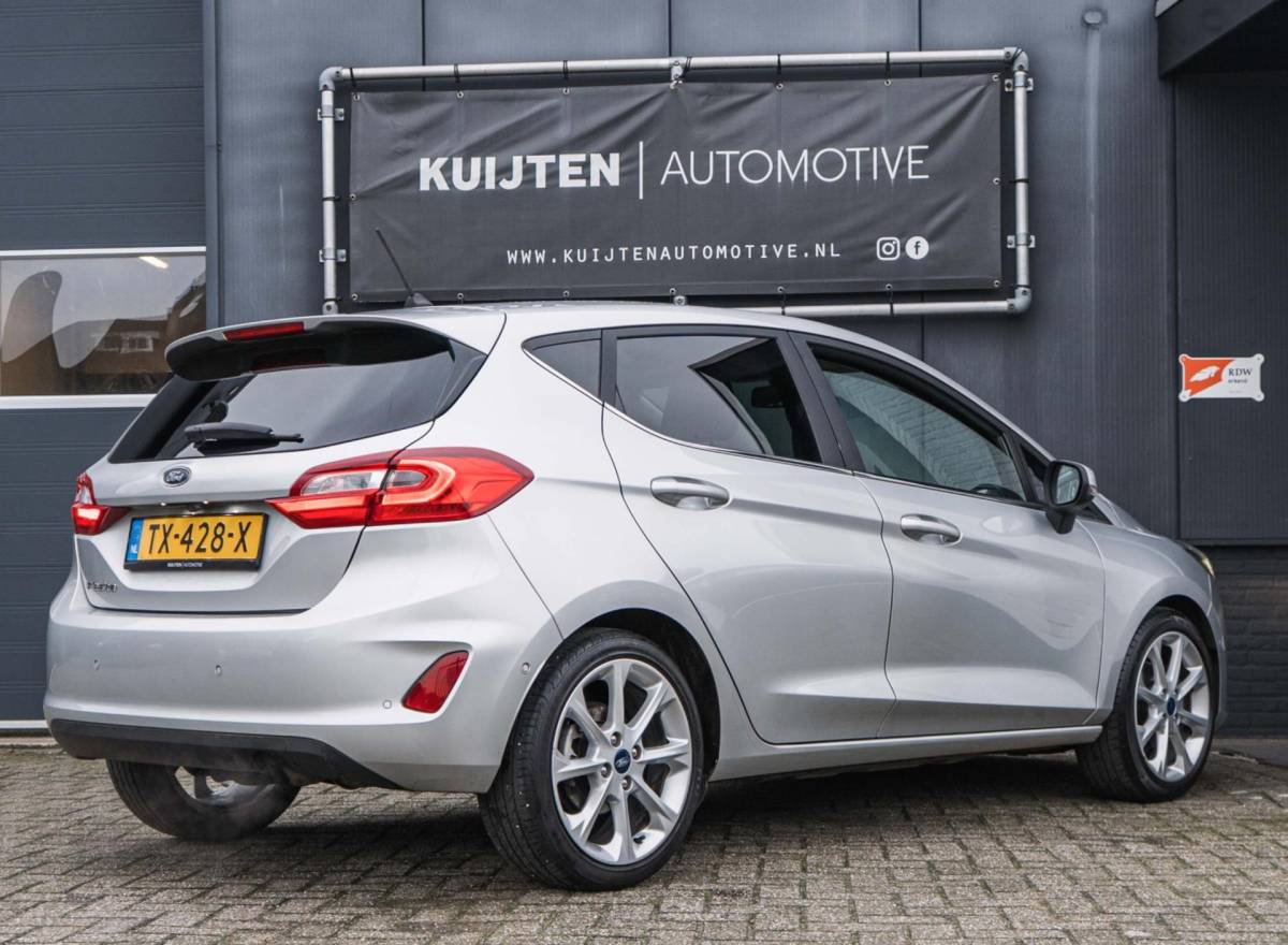 Ford Fiesta Ford Fiesta 1.0 EcoBoost Titanium / LED / B&O / Winter pack!