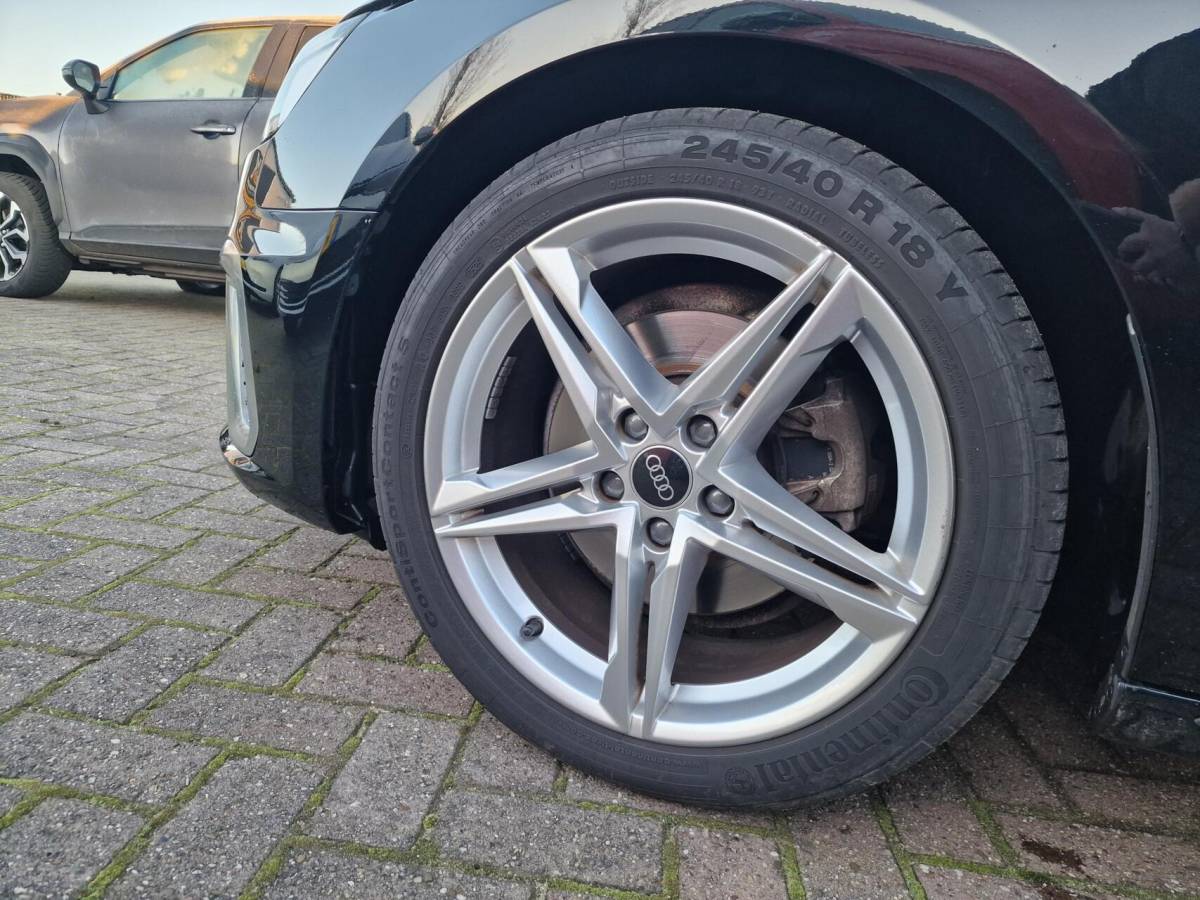 Audi A4 Audi A4 Avant 35 TFSI S edition|automaat|eerste-eigenaar|LED|S-line
