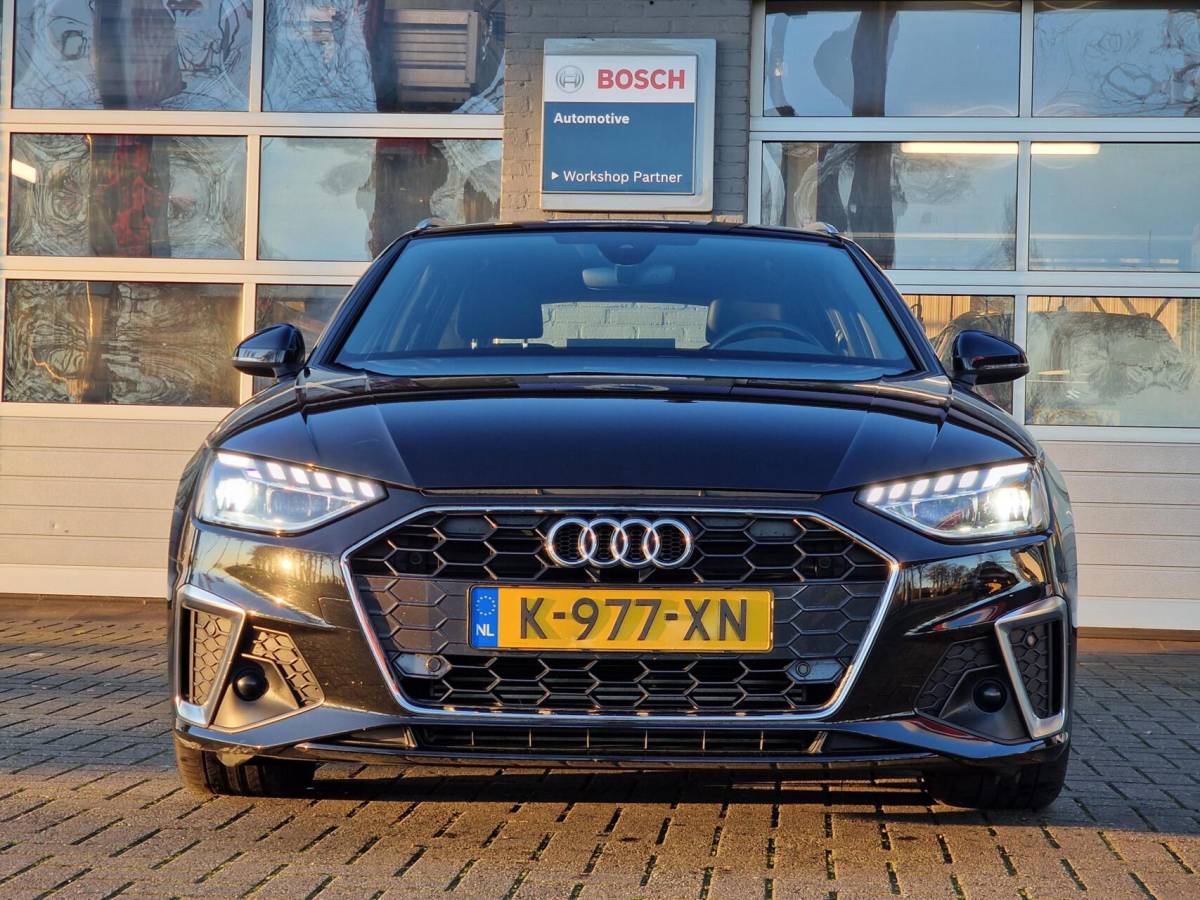 Audi A4 Audi A4 Avant 35 TFSI S edition|automaat|eerste-eigenaar|LED|S-line