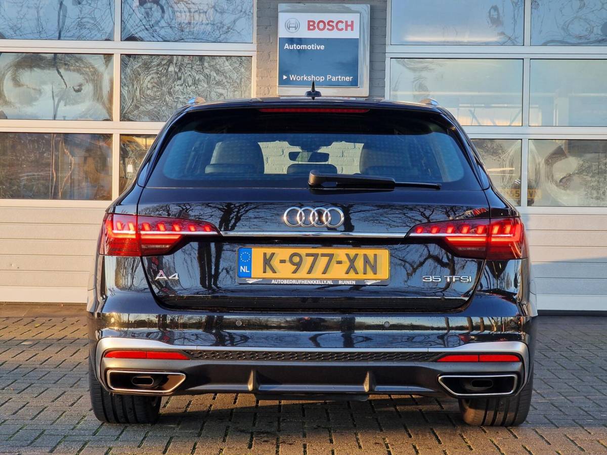 Audi A4 Audi A4 Avant 35 TFSI S edition|automaat|eerste-eigenaar|LED|S-line