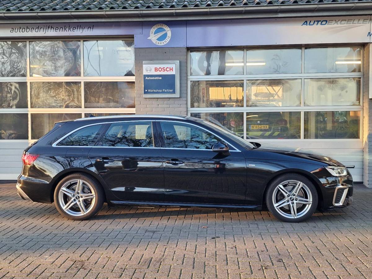 Audi A4 Audi A4 Avant 35 TFSI S edition|automaat|eerste-eigenaar|LED|S-line