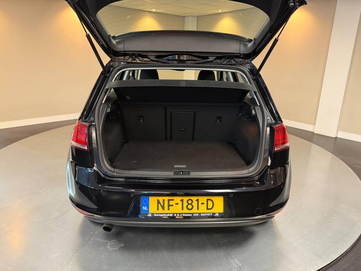 Volkswagen Golf Volkswagen Golf 1.0 TSI Comfortline *DSG Automaat* All-seasons|Cruise|Navi|PDC