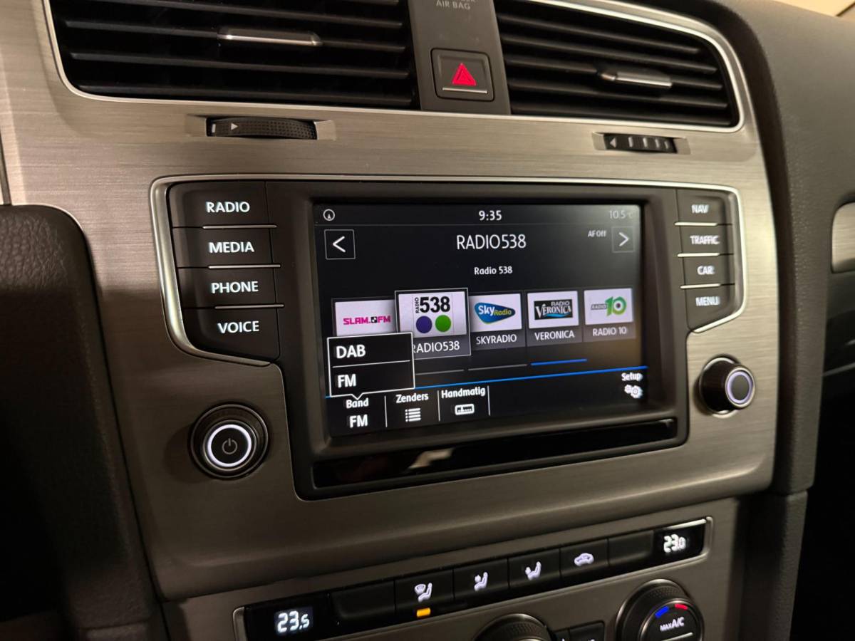 Volkswagen Golf Volkswagen Golf 1.0 TSI Comfortline *DSG Automaat* All-seasons|Cruise|Navi|PDC
