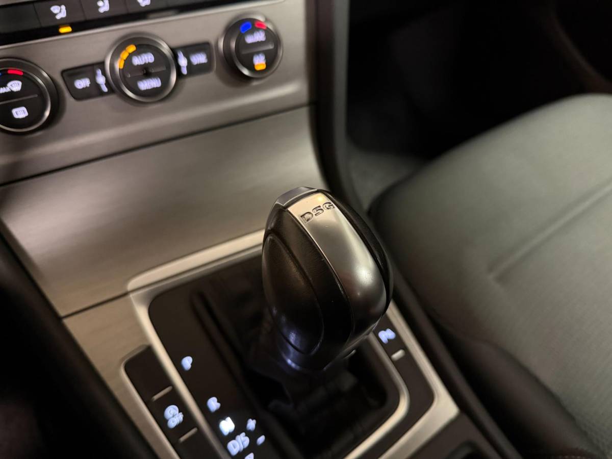 Volkswagen Golf Volkswagen Golf 1.0 TSI Comfortline *DSG Automaat* All-seasons|Cruise|Navi|PDC