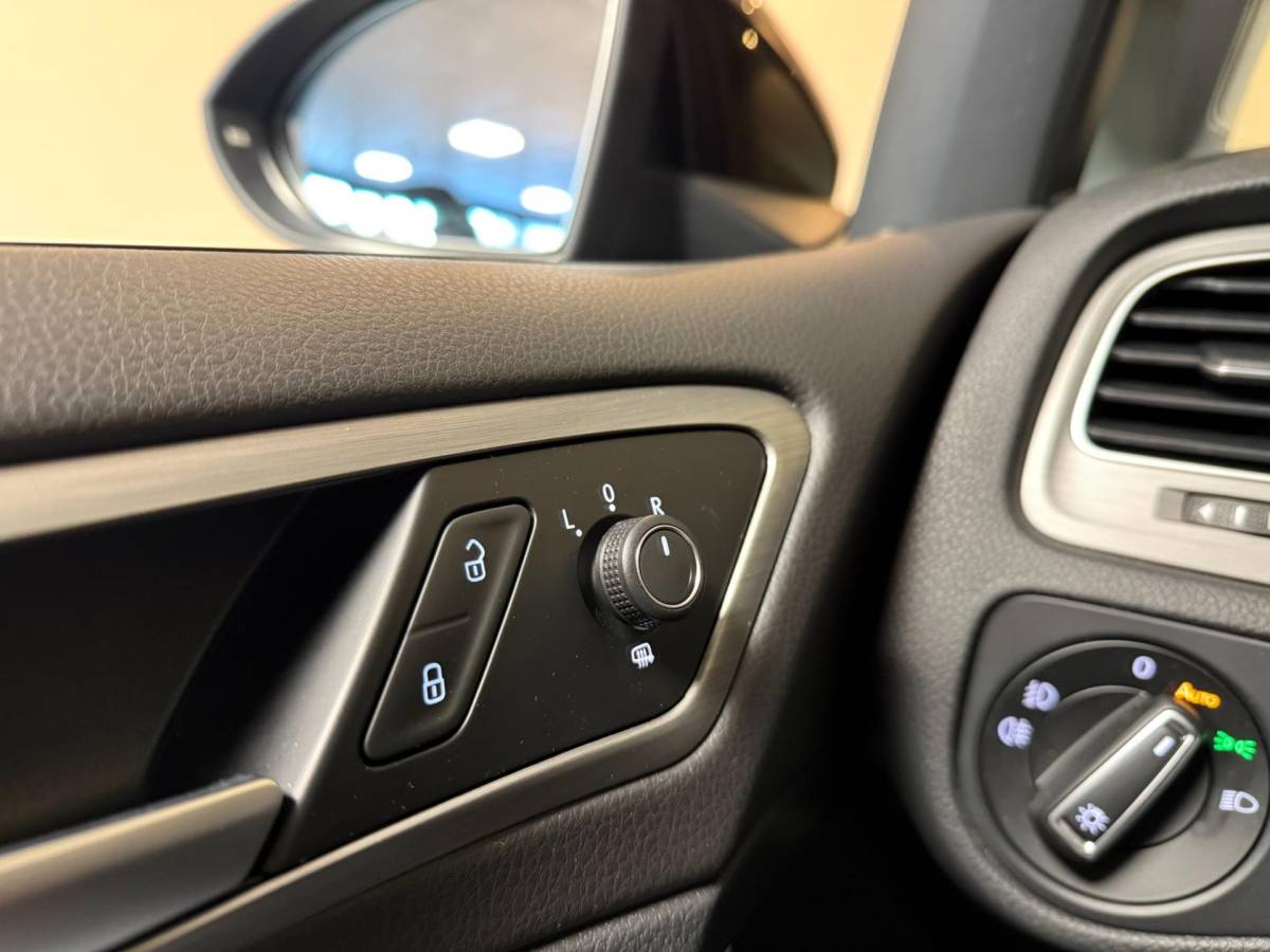 Volkswagen Golf Volkswagen Golf 1.0 TSI Comfortline *DSG Automaat* All-seasons|Cruise|Navi|PDC