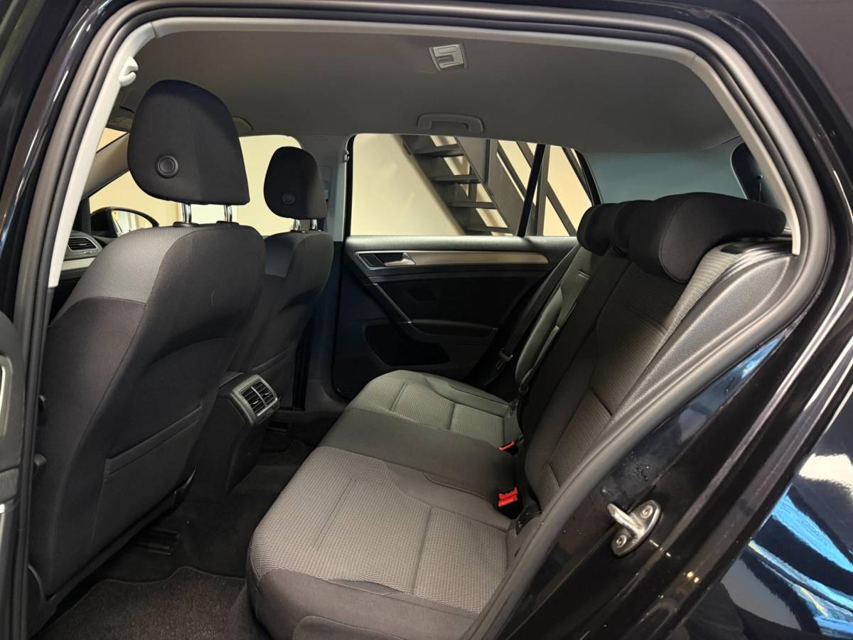 Volkswagen Golf Volkswagen Golf 1.0 TSI Comfortline *DSG Automaat* All-seasons|Cruise|Navi|PDC