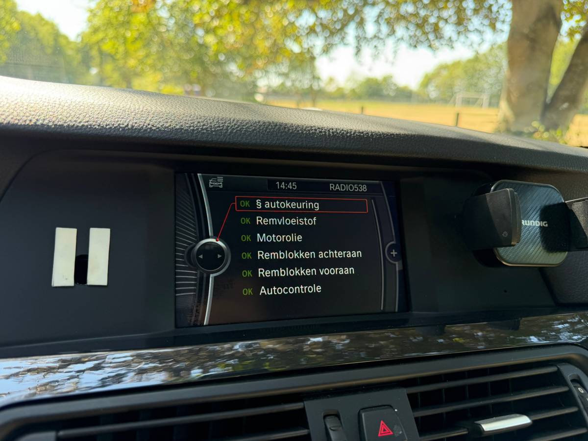 BMW 5 Serie BMW 5-serie 523i | Automaat + Cruise + Clima + Trekhaak Nu € 9.975,-!!!