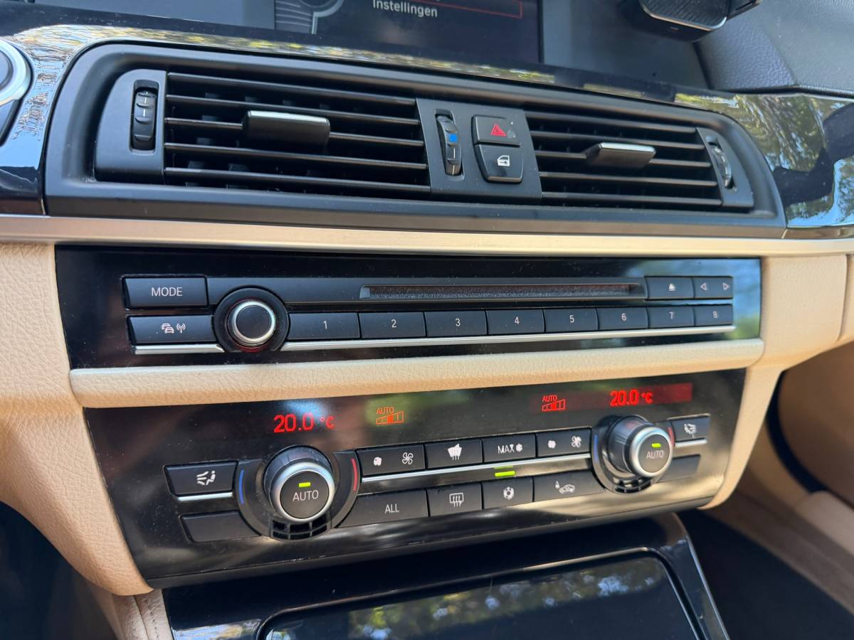 BMW 5 Serie BMW 5-serie 523i | Automaat + Cruise + Clima + Trekhaak Nu € 9.975,-!!!