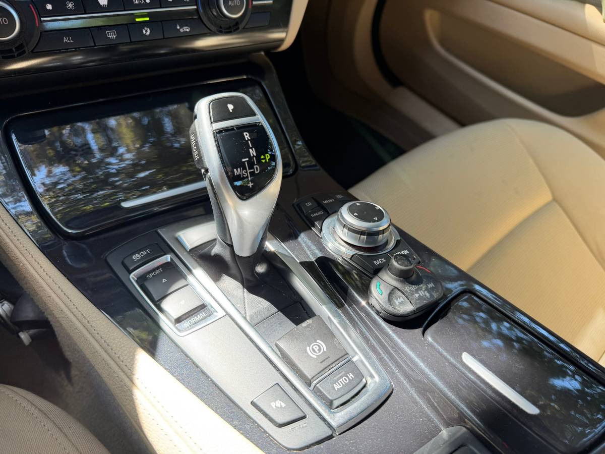BMW 5 Serie BMW 5-serie 523i | Automaat + Cruise + Clima + Trekhaak Nu € 9.975,-!!!