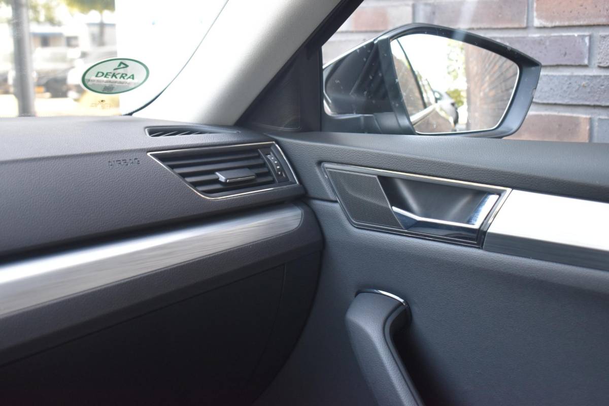 Škoda Superb Skoda Superb Combi 1.5 TSI 150PK ECC LMV NAVI CRUISE