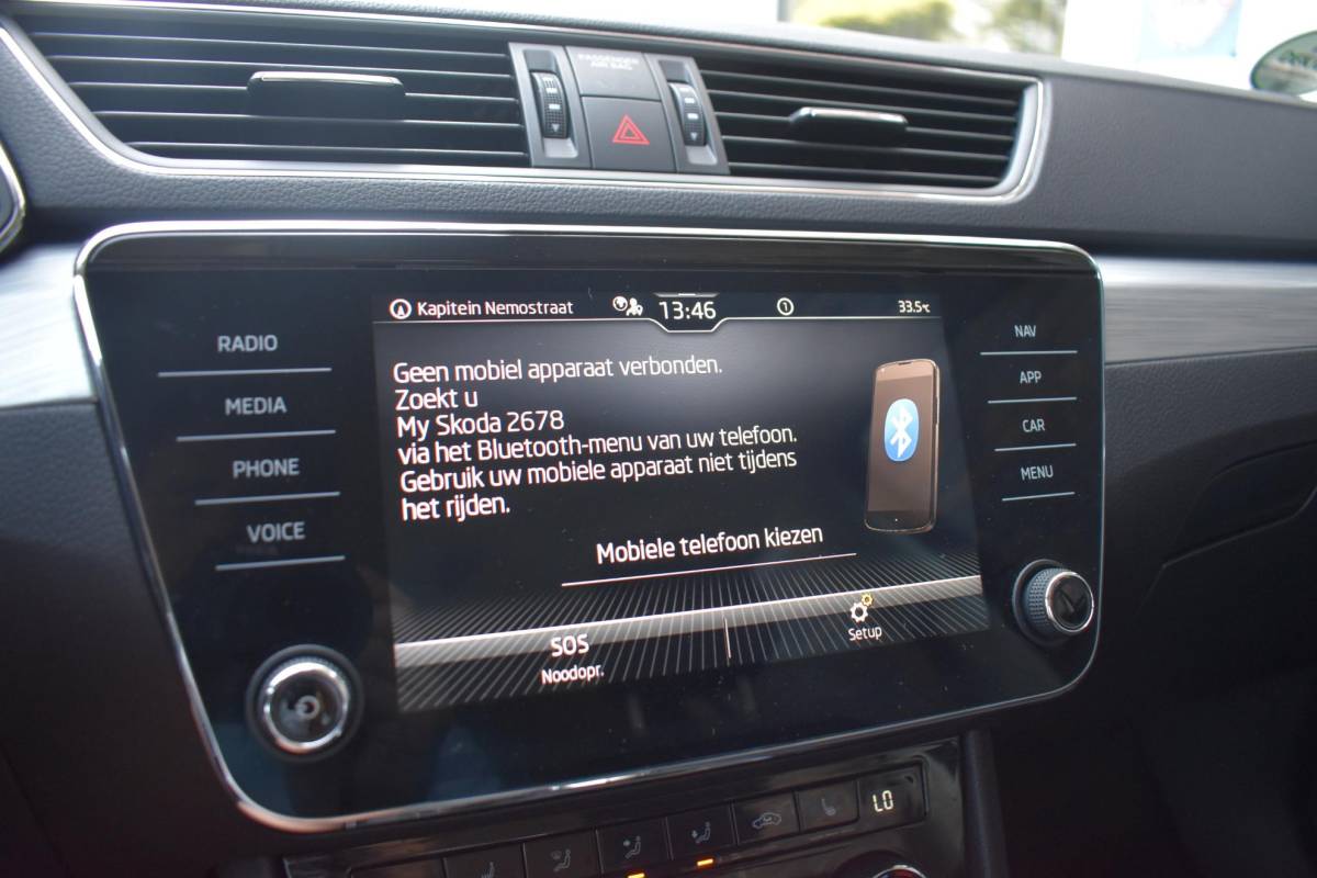 Škoda Superb Skoda Superb Combi 1.5 TSI 150PK ECC LMV NAVI CRUISE