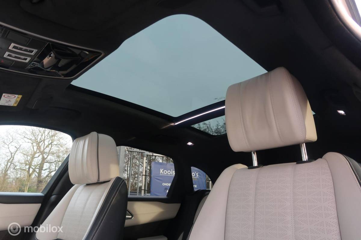 Land Rover Range Rover Velar Land Rover Range Rover Velar 3.0 V6 AWD R-Dynamic HSE