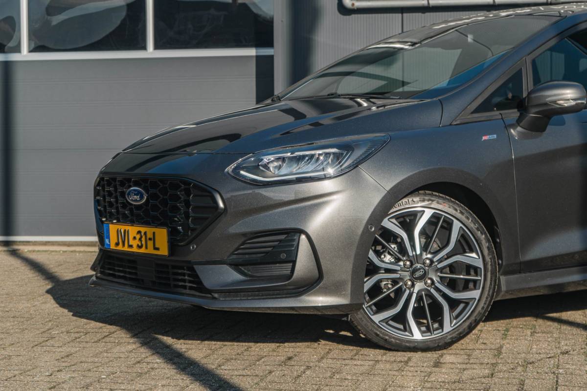 Ford Fiesta Ford FIESTA 1.0 EcoBoost Hybrid ST-Line X / 8.000 km!