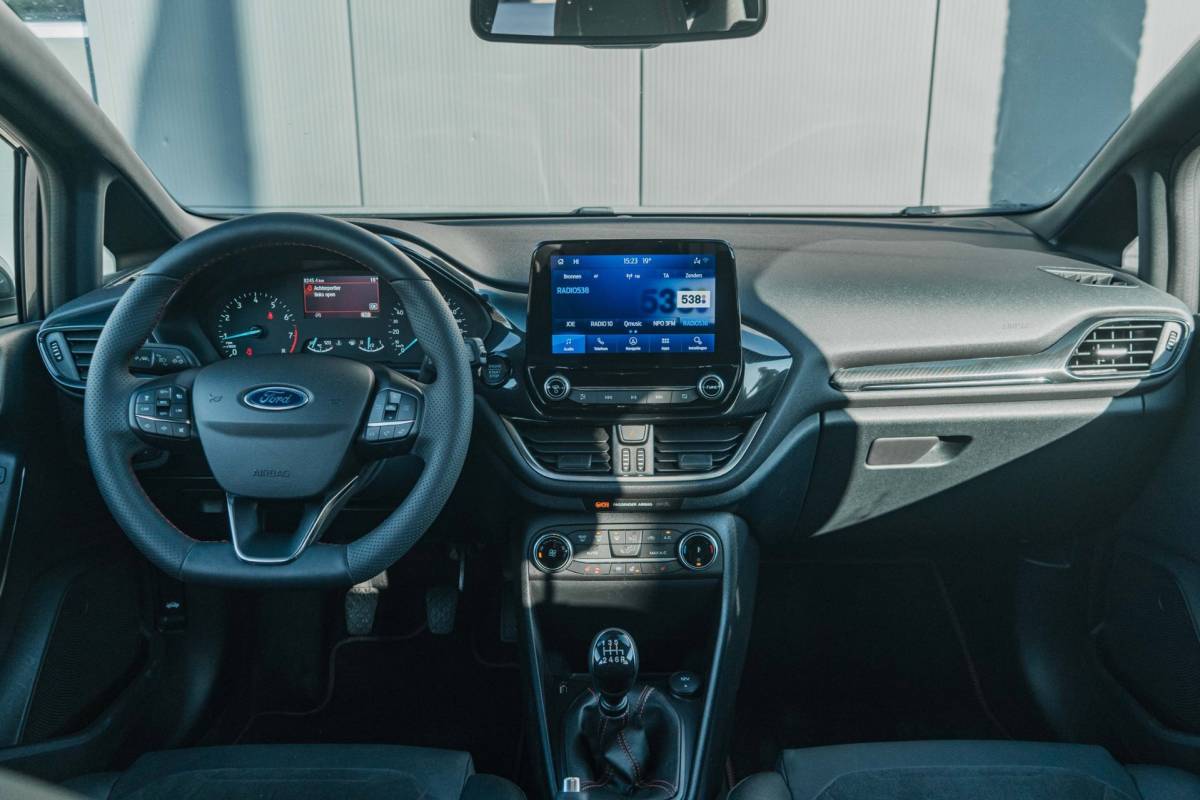 Ford Fiesta Ford FIESTA 1.0 EcoBoost Hybrid ST-Line X / 8.000 km!