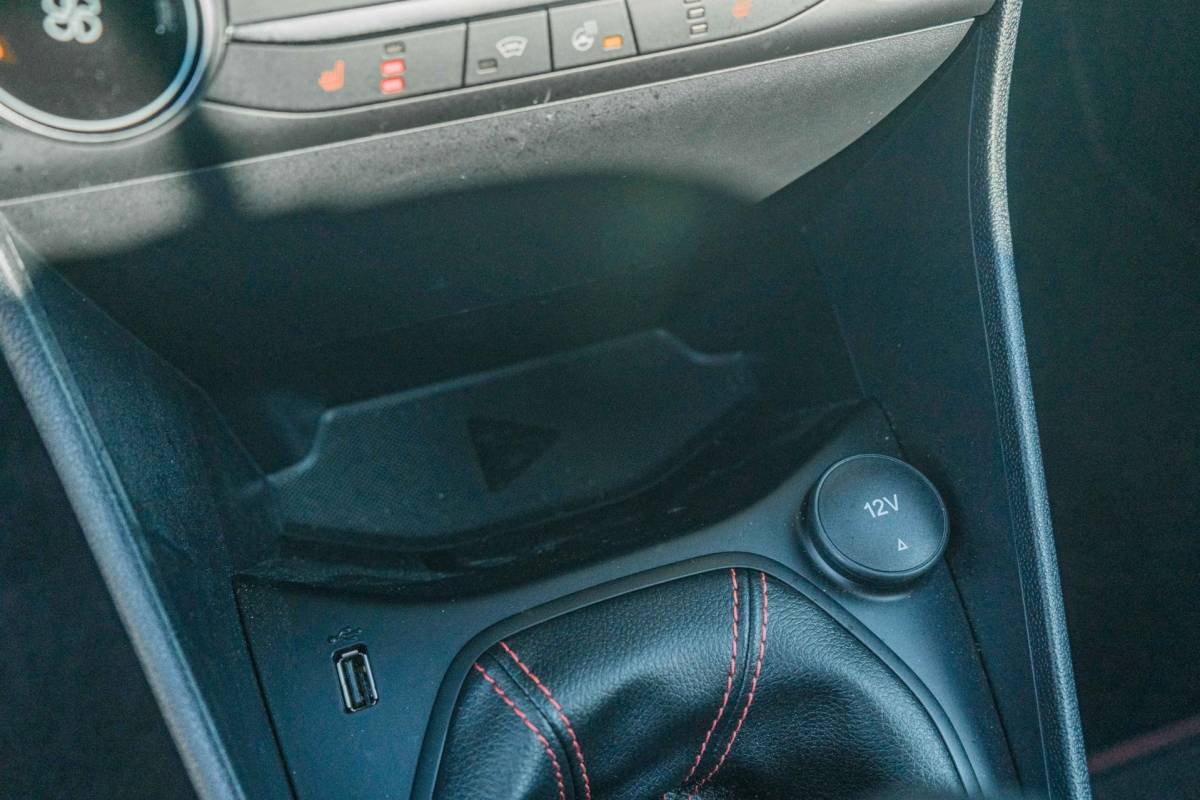 Ford Fiesta Ford FIESTA 1.0 EcoBoost Hybrid ST-Line X / 8.000 km!