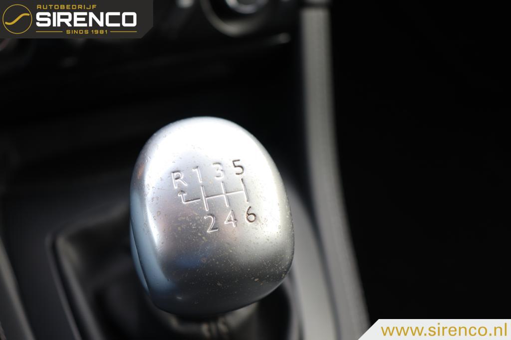 Peugeot RCZ Peugeot RCZ 1.6 200 pk Asphalt | lederen dash + stoelen met memory en stoelverwarming | bluetooth | climate & cruise control | navigatie