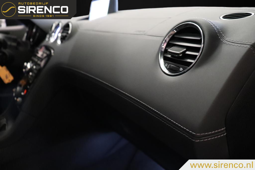Peugeot RCZ Peugeot RCZ 1.6 200 pk Asphalt | lederen dash + stoelen met memory en stoelverwarming | bluetooth | climate & cruise control | navigatie