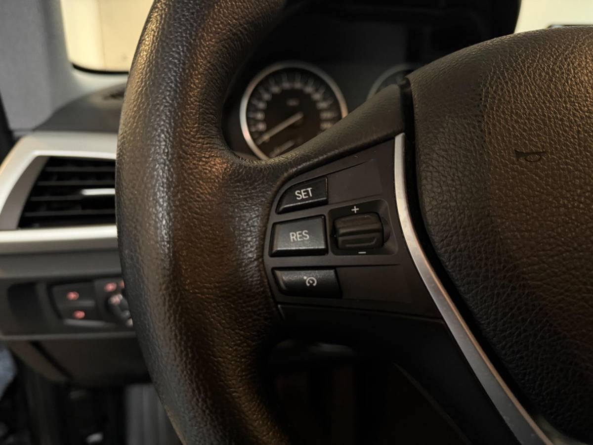 BMW 1 Serie BMW 1-serie 114i EDE Upgrade Edition *Carplay* All-seasons|Leer|Cruise
