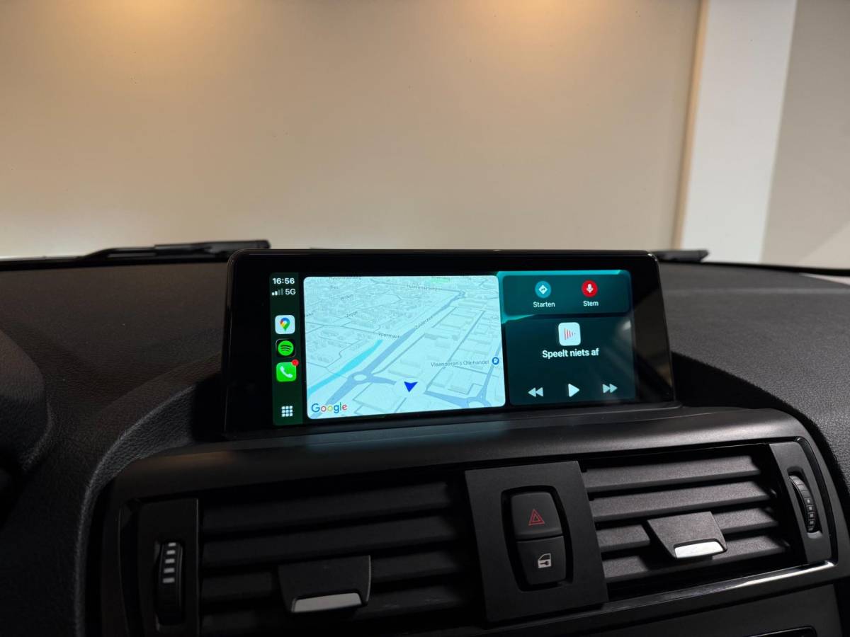 BMW 1 Serie BMW 1-serie 114i EDE Upgrade Edition *Carplay* All-seasons|Leer|Cruise