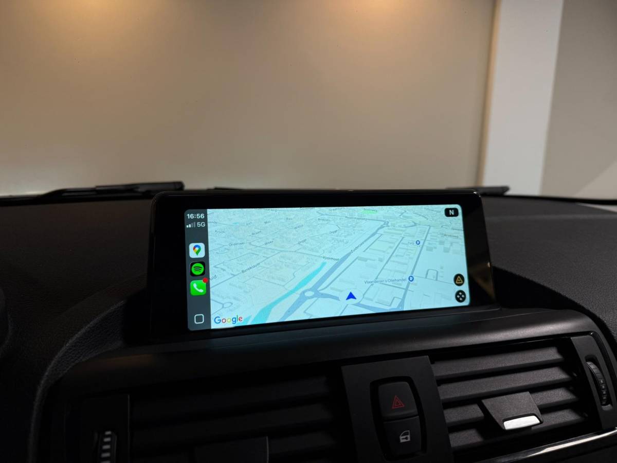 BMW 1 Serie BMW 1-serie 114i EDE Upgrade Edition *Carplay* All-seasons|Leer|Cruise