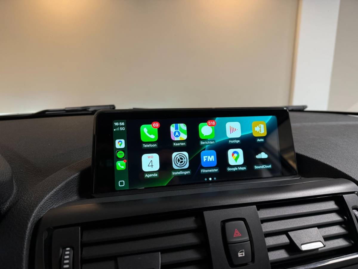 BMW 1 Serie BMW 1-serie 114i EDE Upgrade Edition *Carplay* All-seasons|Leer|Cruise