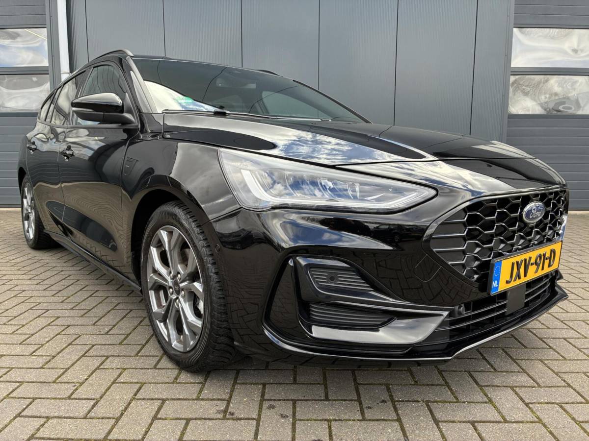 Ford Focus Ford Focus Wagon 1.0 EcoBoost 125 PK Hybrid ST Line | CARPLAY | NAVI | 32000 KM!!!