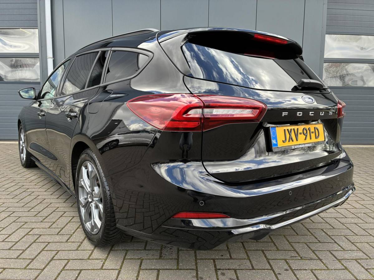 Ford Focus Ford Focus Wagon 1.0 EcoBoost 125 PK Hybrid ST Line | CARPLAY | NAVI | 32000 KM!!!