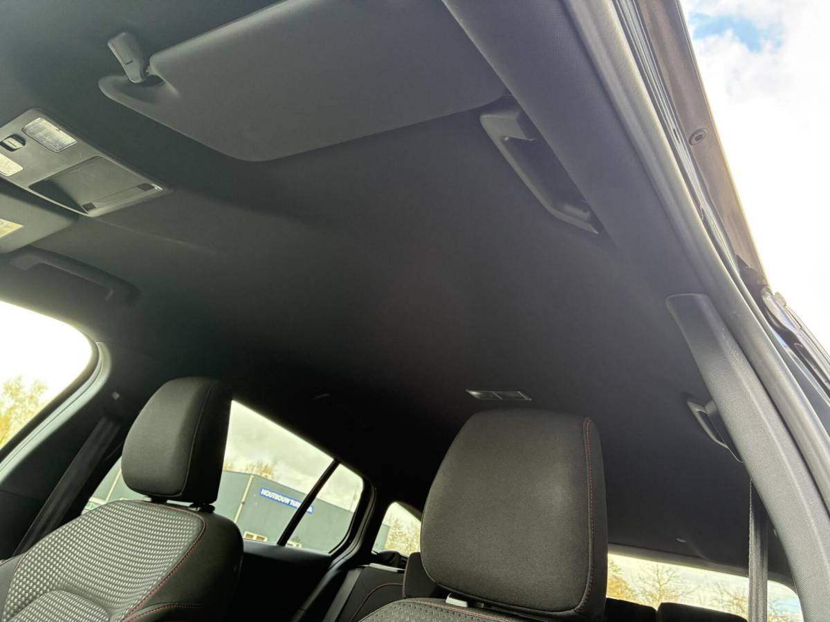 Ford Focus Ford Focus Wagon 1.0 EcoBoost 125 PK Hybrid ST Line | CARPLAY | NAVI | 32000 KM!!!