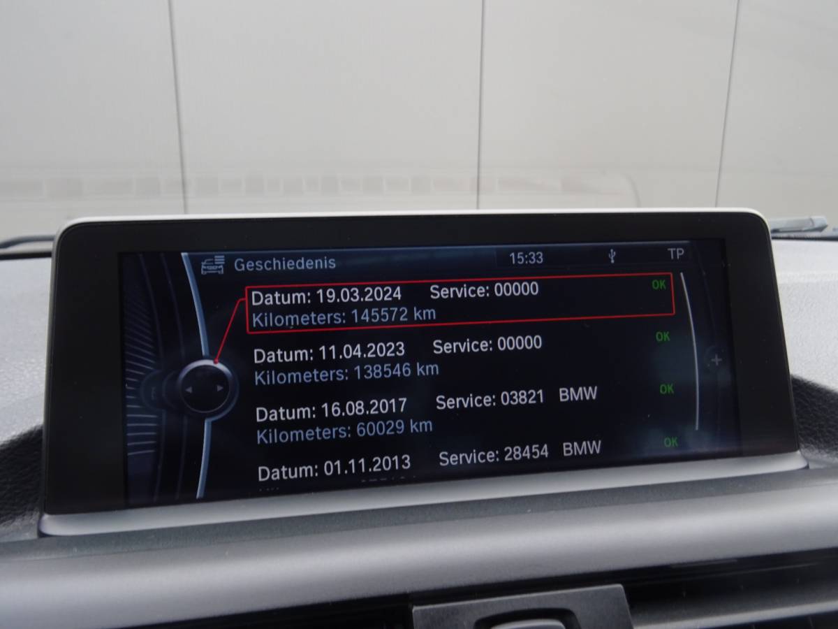 BMW 1 Serie BMW 1-serie 116i Limited Edition * OPEN DAK * PDC * GR NAVIGATIE !!