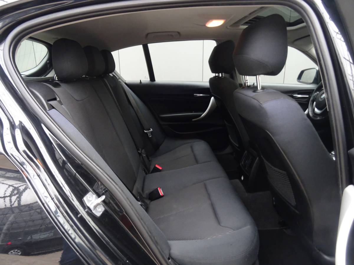 BMW 1 Serie BMW 1-serie 116i Limited Edition * OPEN DAK * PDC * GR NAVIGATIE !!