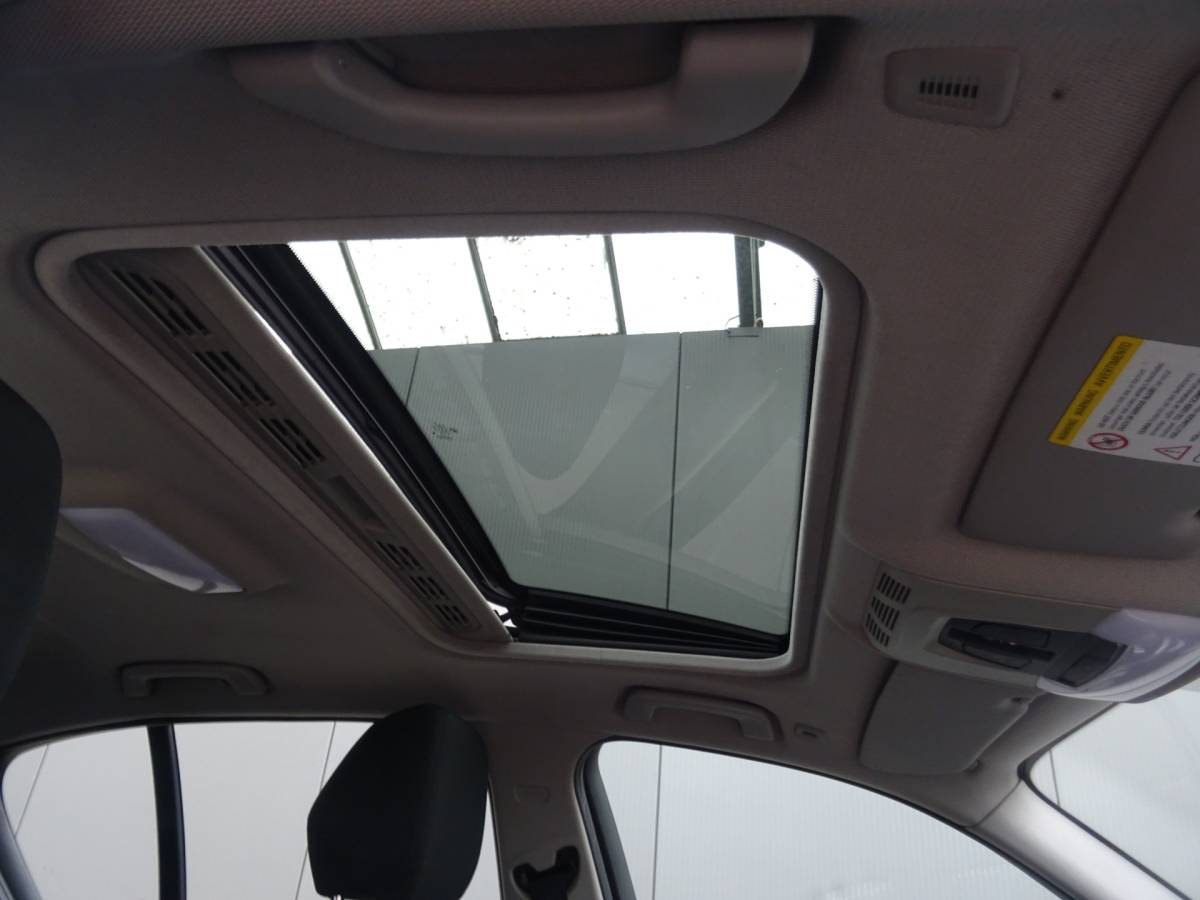 BMW 1 Serie BMW 1-serie 116i Limited Edition * OPEN DAK * PDC * GR NAVIGATIE !!