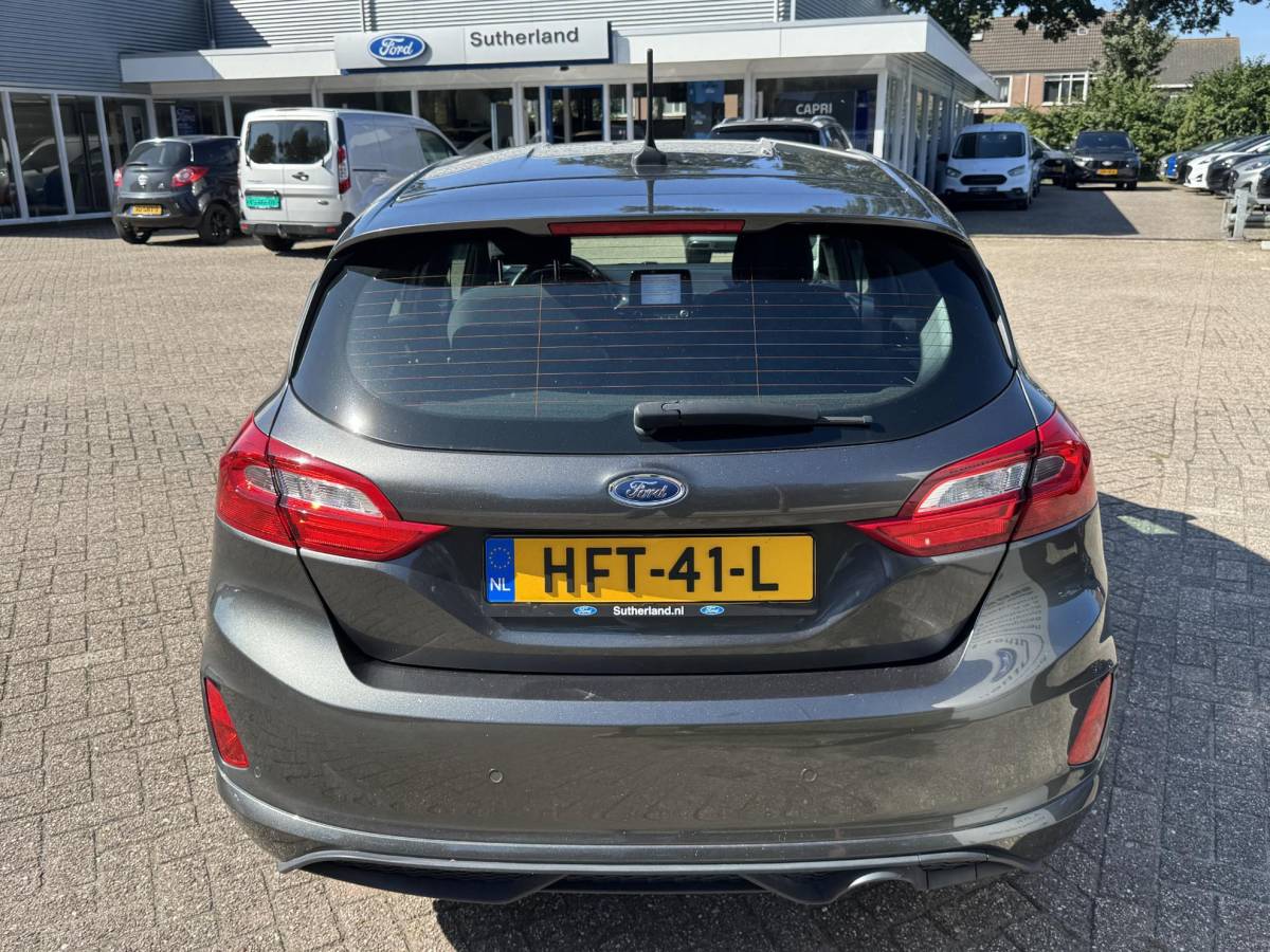 Ford Fiesta Ford Fiesta 1.0 EcoBoost ST-Line 100pk Automaat | Cruise control | Apple Carplay / Android Auto | Parkeersensoren achter | 17 inch lichtmetaal