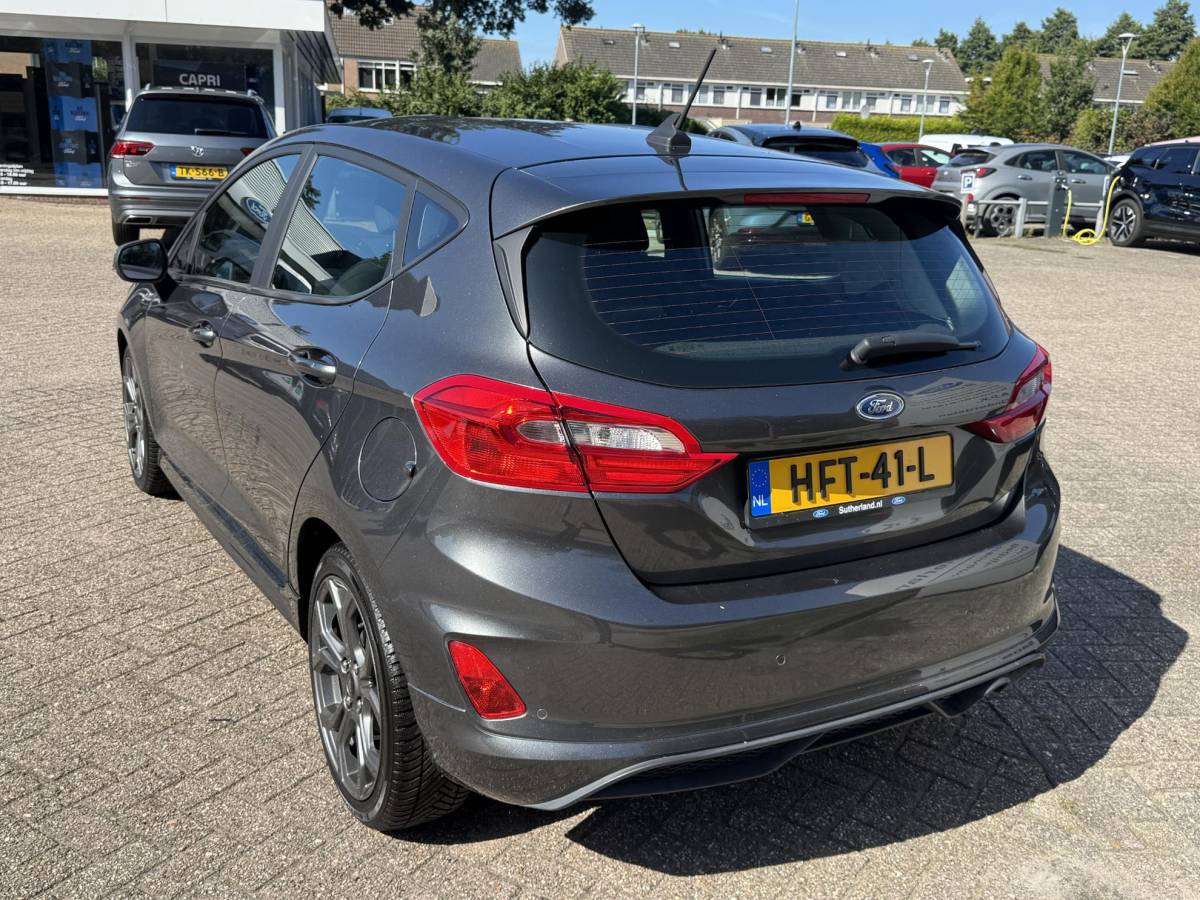 Ford Fiesta Ford Fiesta 1.0 EcoBoost ST-Line 100pk Automaat | Cruise control | Apple Carplay / Android Auto | Parkeersensoren achter | 17 inch lichtmetaal