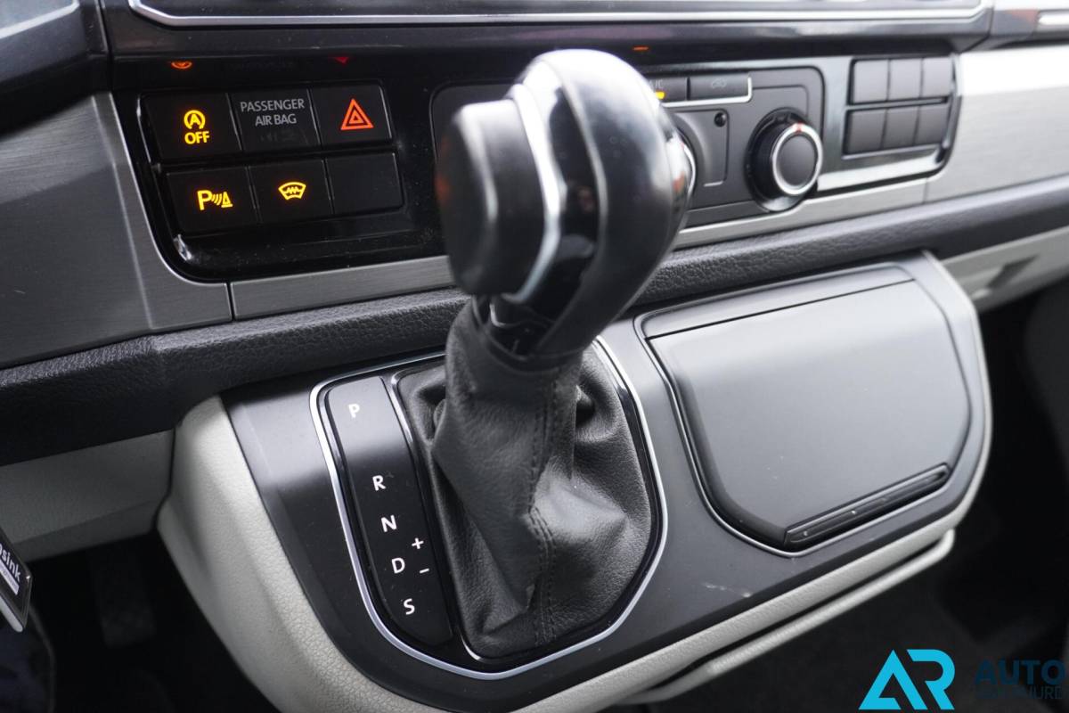 Volkswagen Transporter Volkswagen Transporter 2.0 TDI L2H1 * Dubbele cabine * DSG