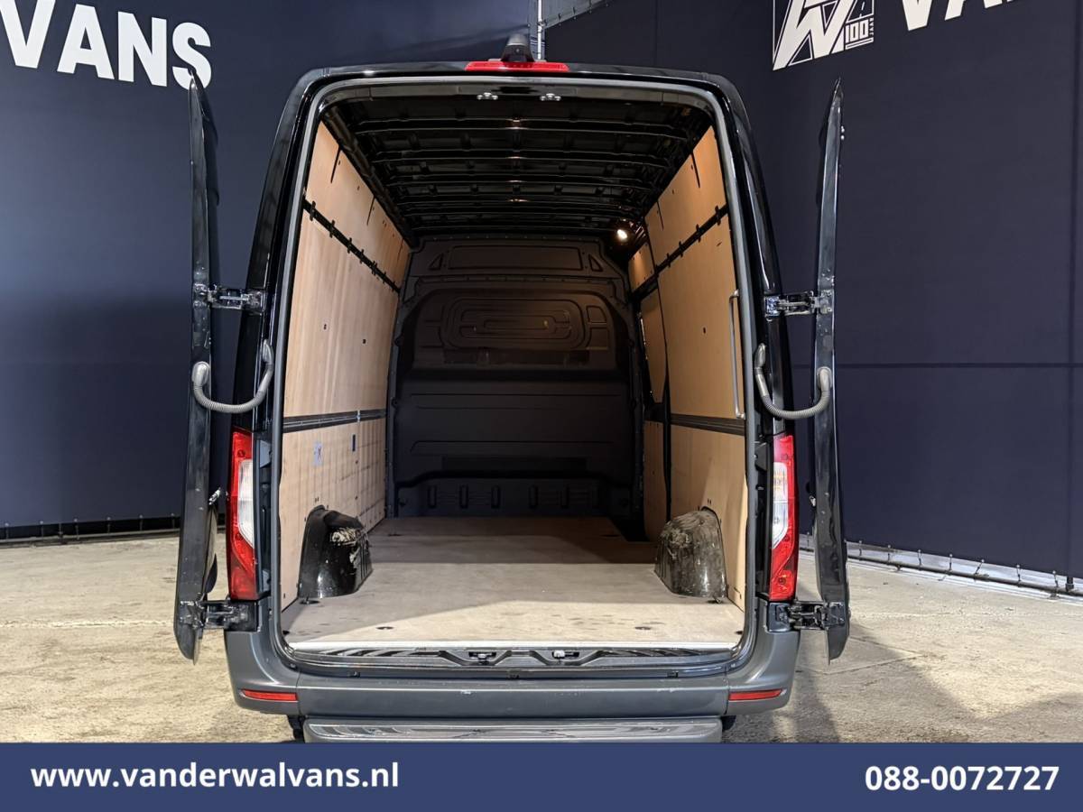 Mercedes-Benz Sprinter Mercedes-Benz Sprinter 317 CDI 170pk L3H2 Euro6 Airco | Camera | Apple Carplay | Cruisecontrol Android Auto, Chauffeursstoel, Stoelverwarming, 270 Graden Achterdeuren, Bijrijdersbank