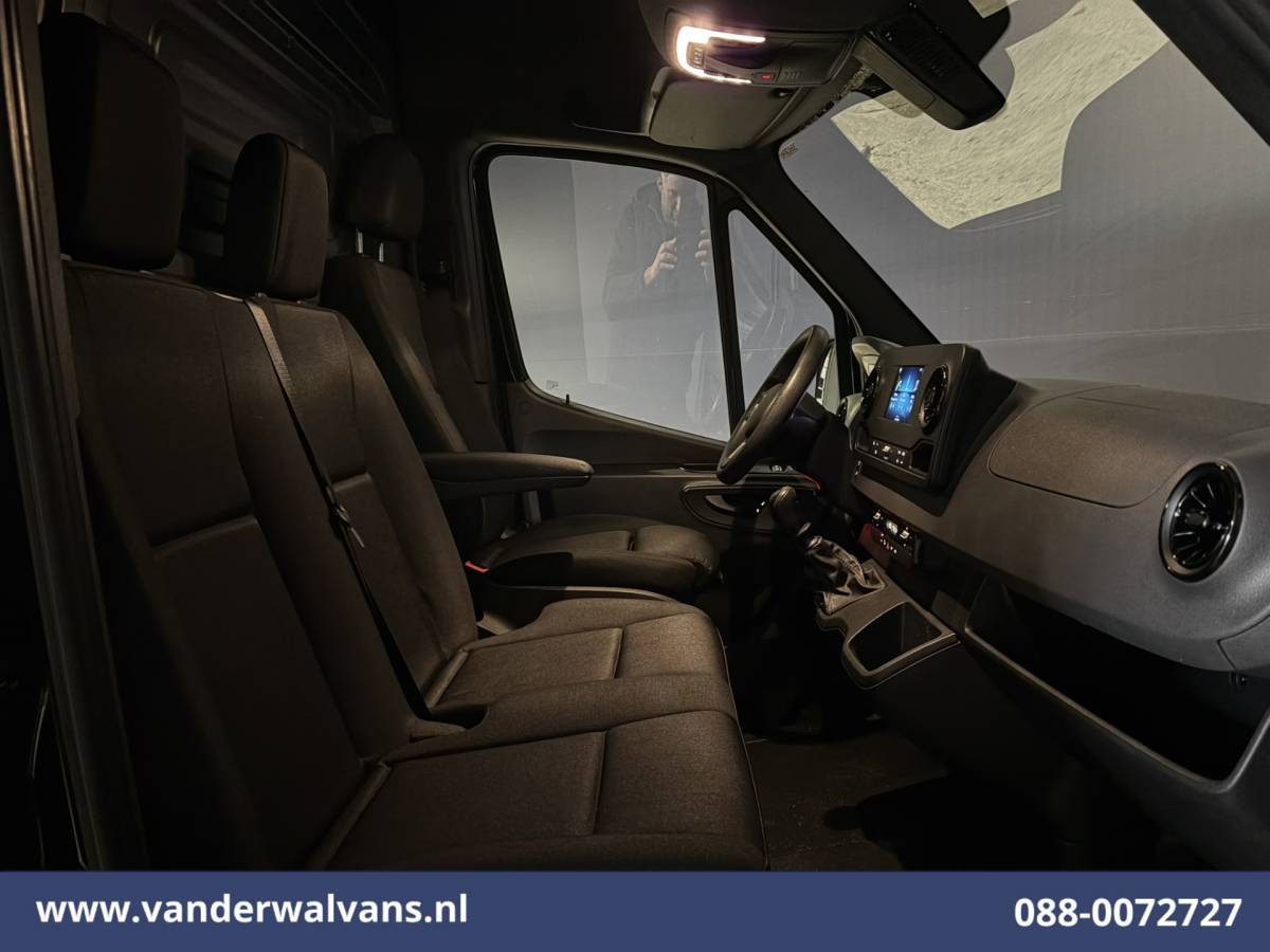 Mercedes-Benz Sprinter Mercedes-Benz Sprinter 317 CDI 170pk L3H2 Euro6 Airco | Camera | Apple Carplay | Cruisecontrol Android Auto, Chauffeursstoel, Stoelverwarming, 270 Graden Achterdeuren, Bijrijdersbank