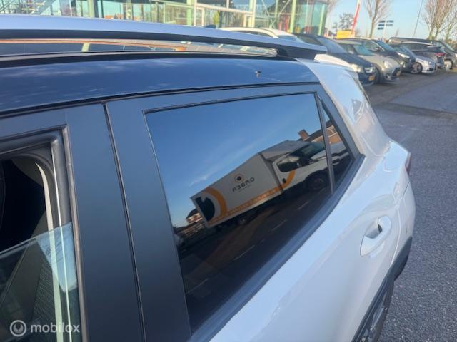 Kia Stonic Kia Stonic 1.0 T-GDI DynamicPlusLine Trekhaak afneembaar , 16 inch velgen & banden , Navigatie , Bluetooth  Priveglas , Electr. inklapbare spiegels , Parkeerhulp achter , Two Tone – Wit/Zwart dak