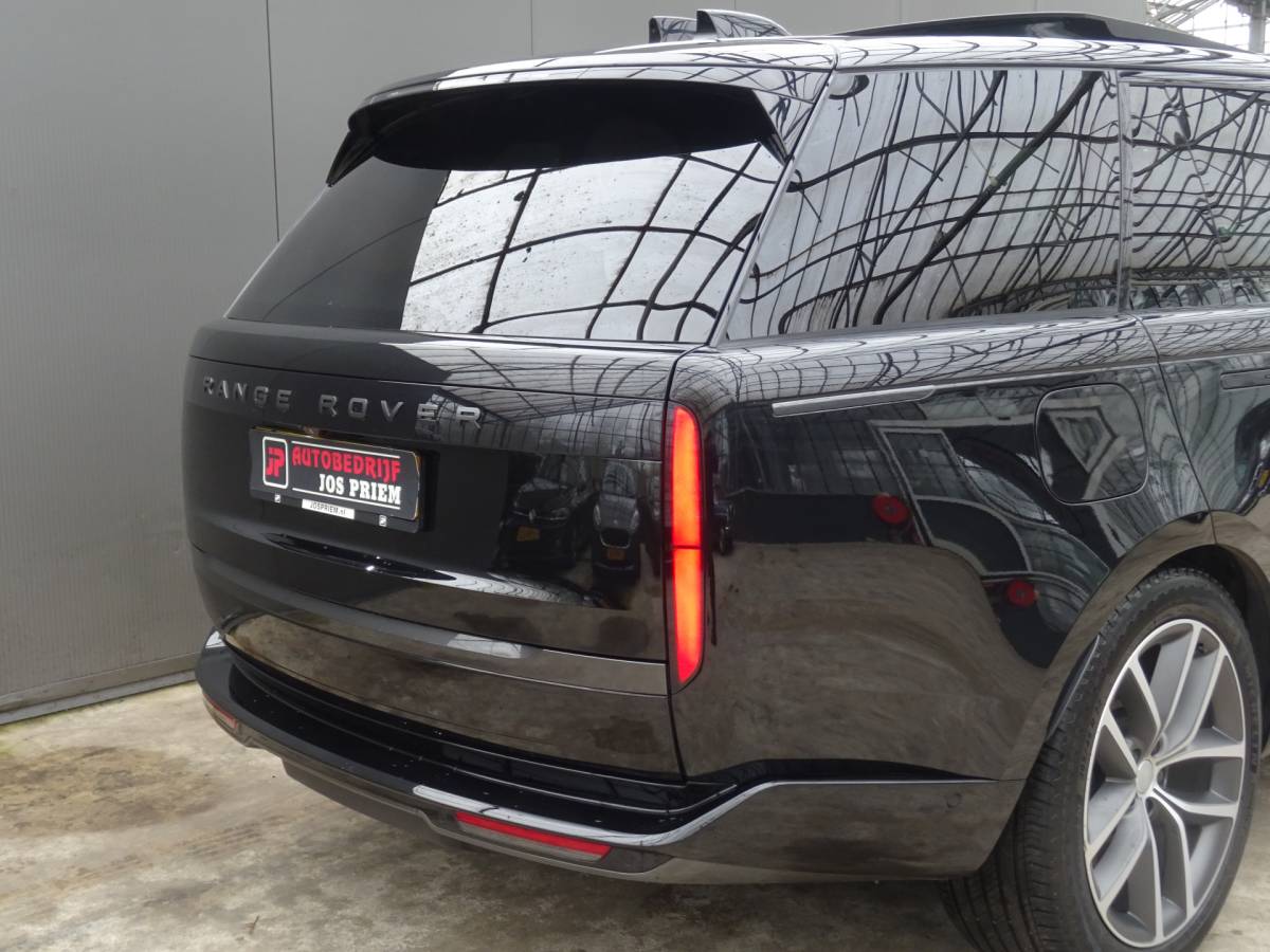 Land Rover Range Rover Land Rover Range Rover 3.0 P550e HSE PHEV * HEAD-UP * 22 INCH * 90 KM ACCU RANGE. !!