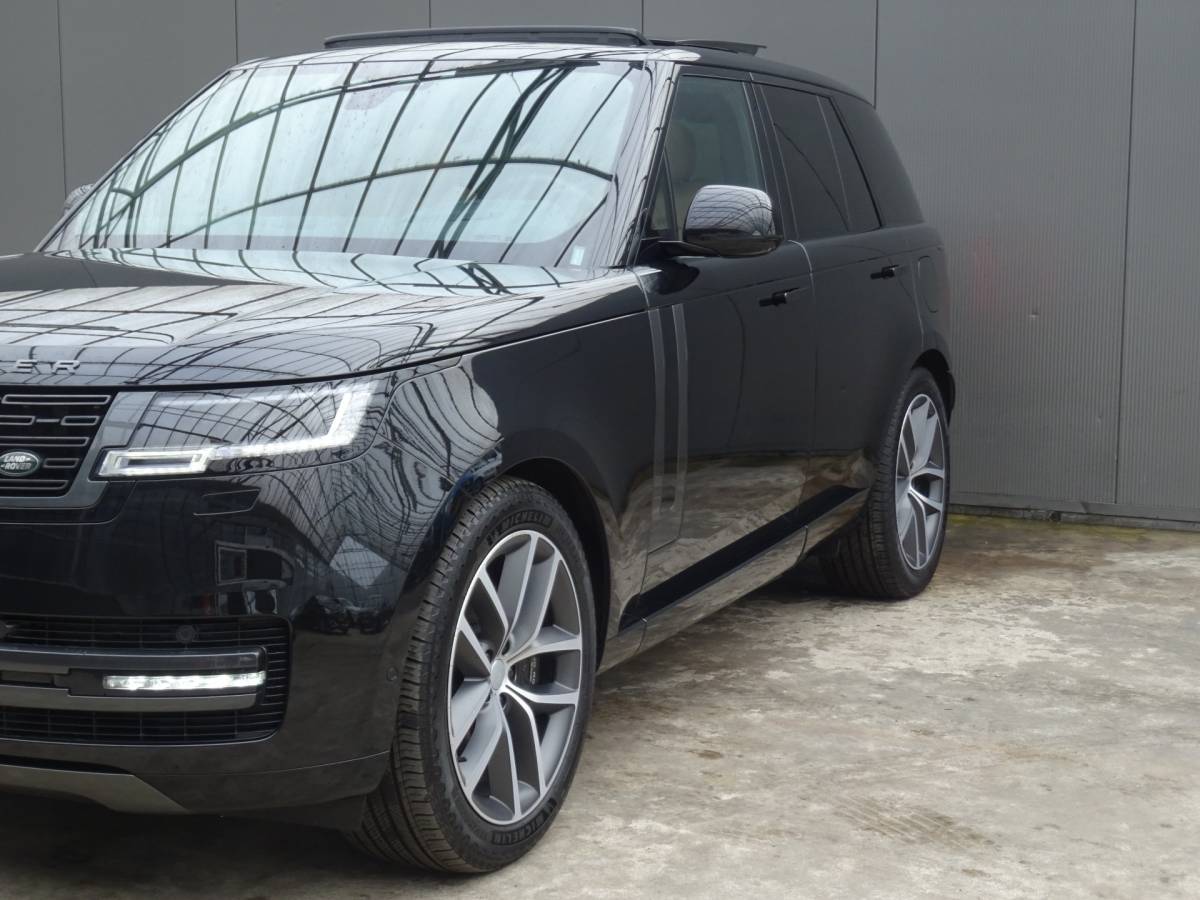 Land Rover Range Rover Land Rover Range Rover 3.0 P550e HSE PHEV * HEAD-UP * 22 INCH * 90 KM ACCU RANGE. !!