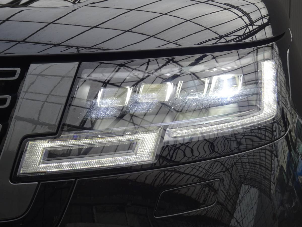 Land Rover Range Rover Land Rover Range Rover 3.0 P550e HSE PHEV * HEAD-UP * 22 INCH * 90 KM ACCU RANGE. !!