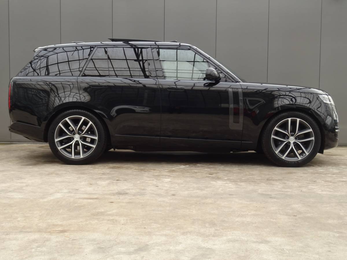 Land Rover Range Rover Land Rover Range Rover 3.0 P550e HSE PHEV * HEAD-UP * 22 INCH * 90 KM ACCU RANGE. !!