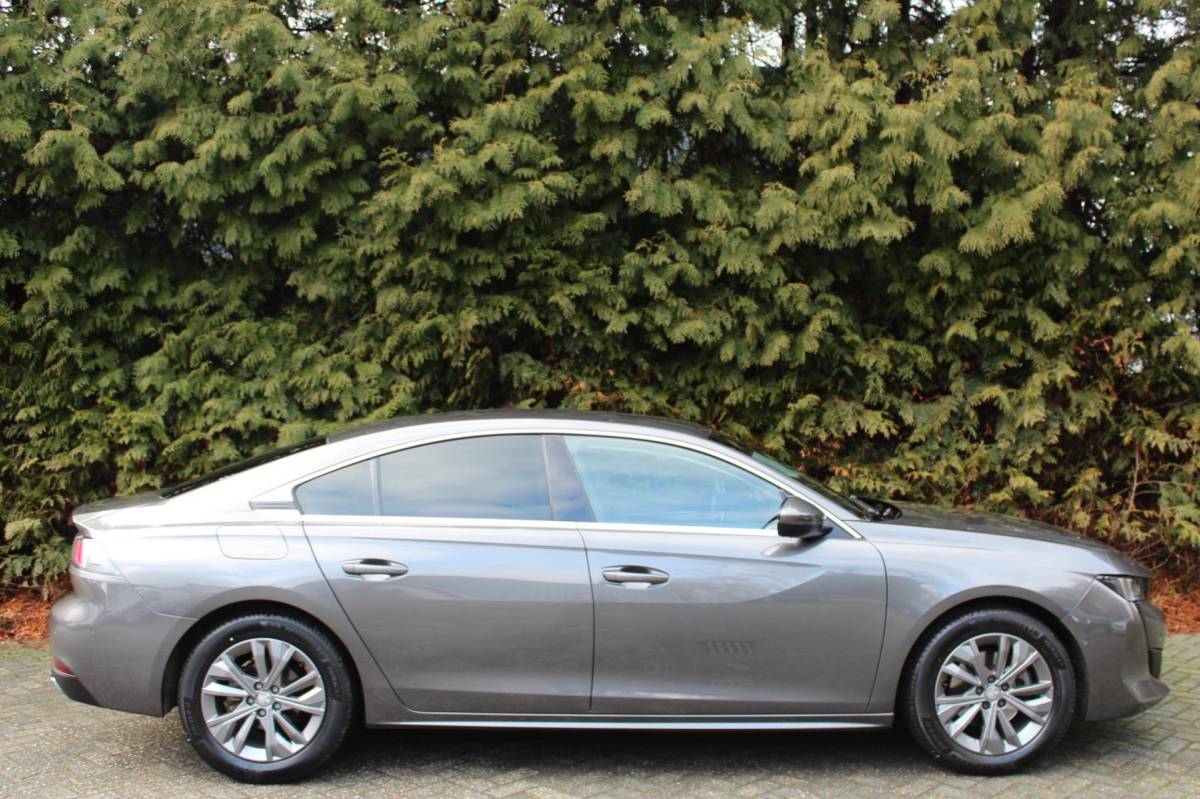 Peugeot 508 Peugeot 508 1.2 PureTech Allure Pack 131PK | Parkeercamera | Carplay | Climate Control | LMV | NAVI
