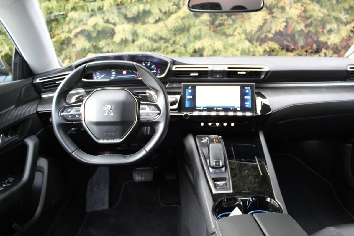 Peugeot 508 Peugeot 508 1.2 PureTech Allure Pack 131PK | Parkeercamera | Carplay | Climate Control | LMV | NAVI