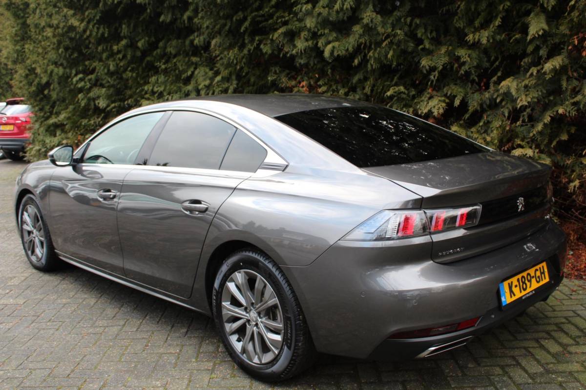 Peugeot 508 Peugeot 508 1.2 PureTech Allure Pack 131PK | Parkeercamera | Carplay | Climate Control | LMV | NAVI
